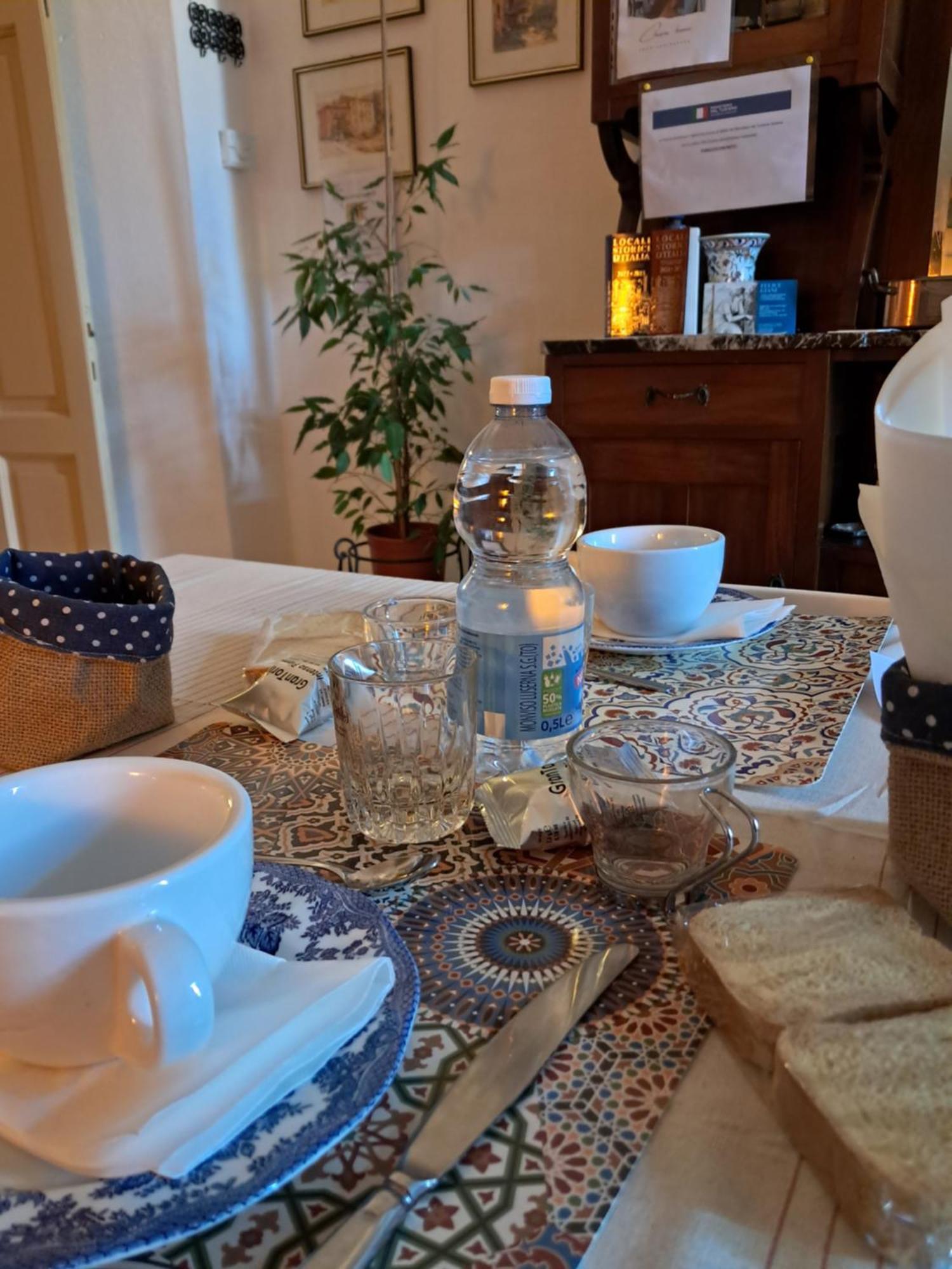 Bed & Breakfast Chiara San Sebastiano Curone Exterior foto